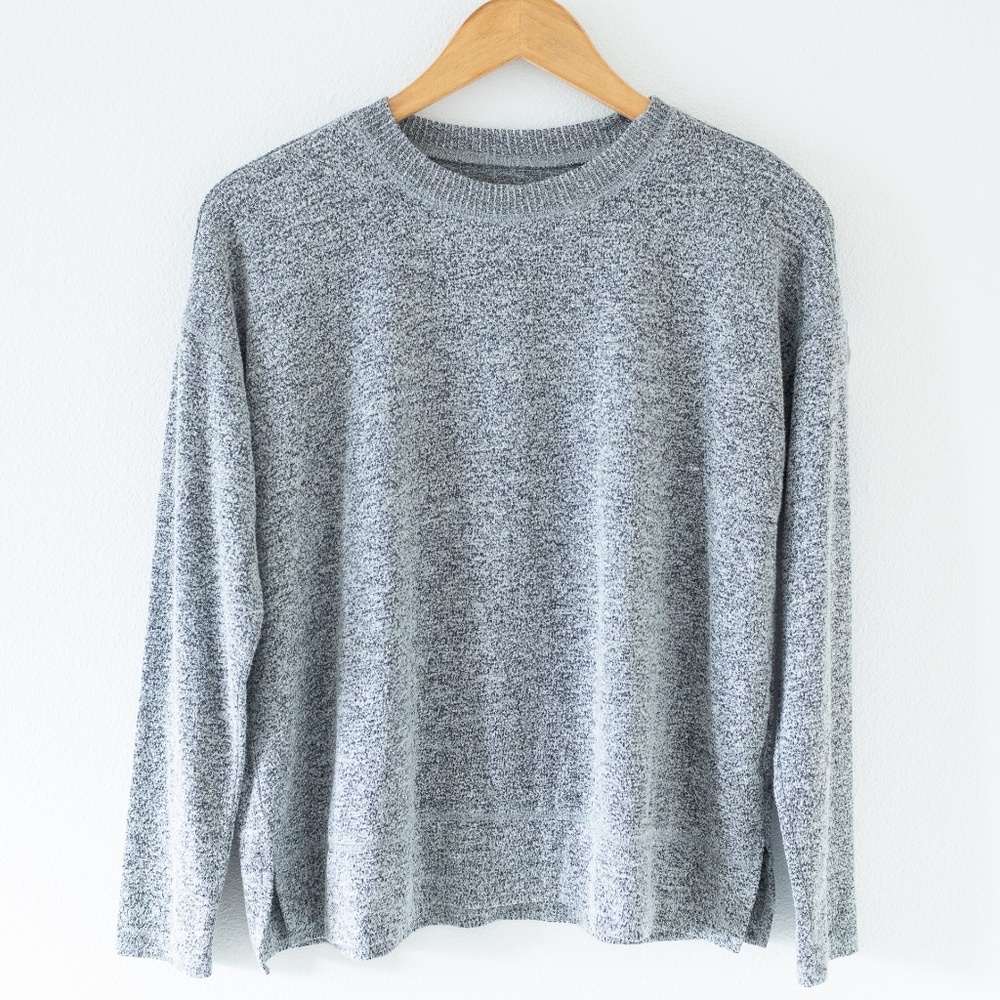 Lucky Brand Gray Knit Sweater Size Small